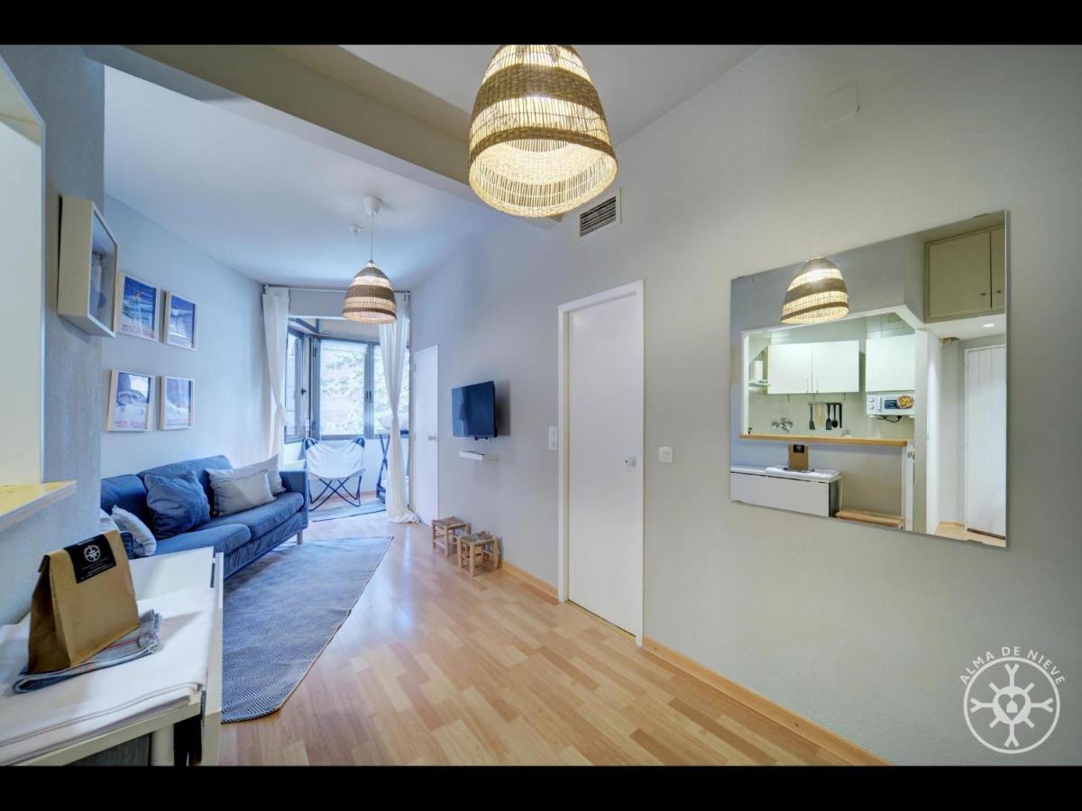 Ferienwohnung Conilh De Alma De Nieve Naut Aran Exterior foto